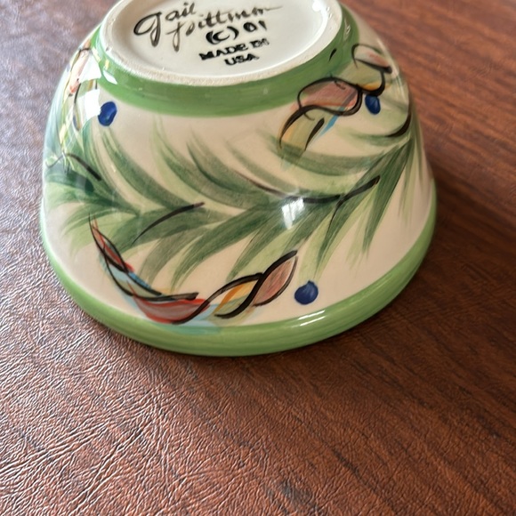 Vintage Gail Pittman 5” Serving Bowl Yuletide Pattern - Picture 4 of 6